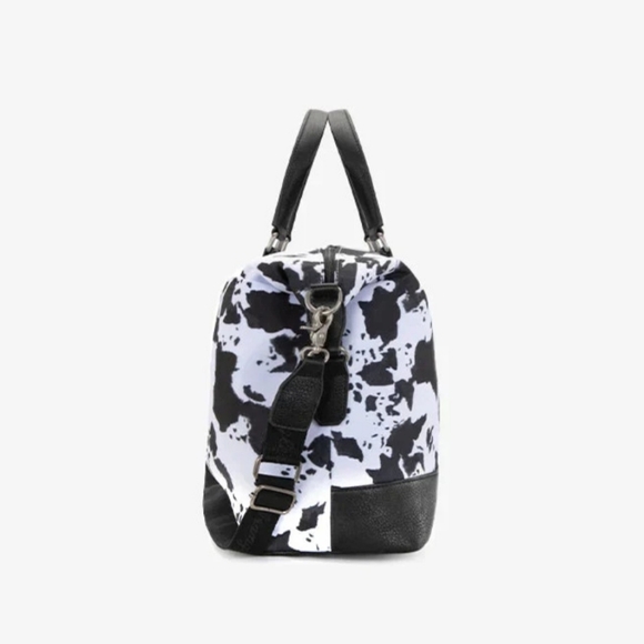 Wrangler Travel Duffle Bag ,Oversized Cow Print Weekender Bag Overnight, Black - Picture 4 of 7